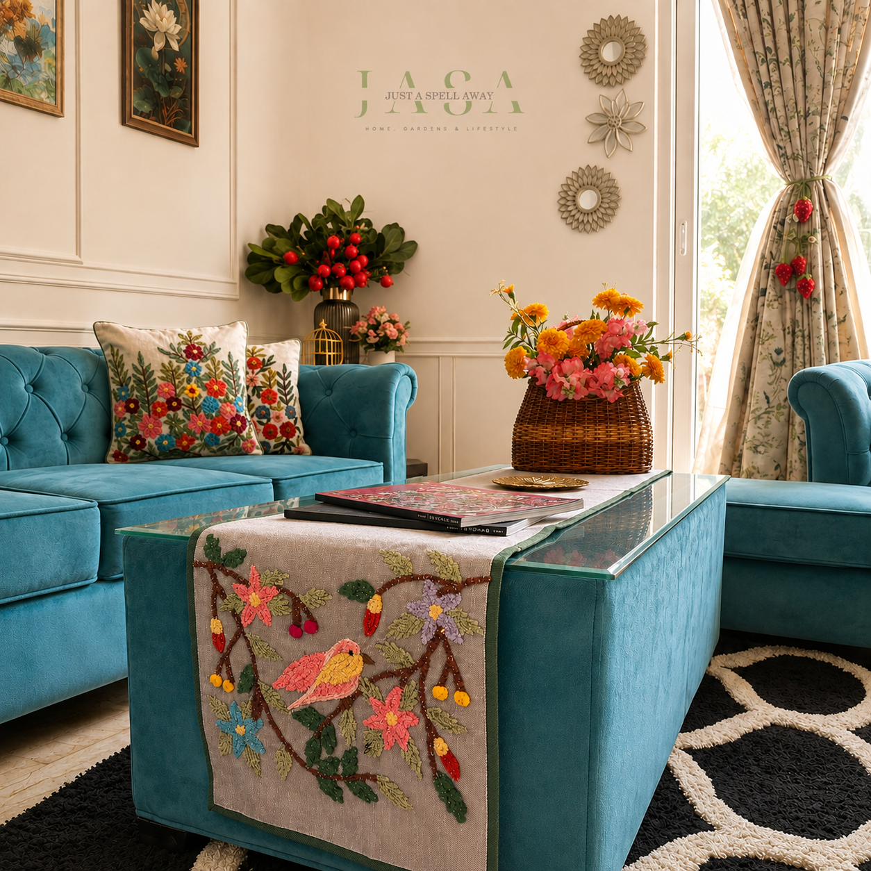 Embroidered Table Runner - Bird Paradise